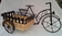 Bicicleta de forja con cesto